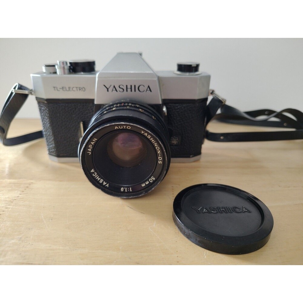 Vintage Yashica TL Electro 35mm SLR Film Camera with 50mm 1:1.9 Lens, Strap, Cap